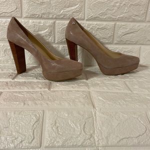 Calvin Klein tan heel size 6.5.  Like new.
